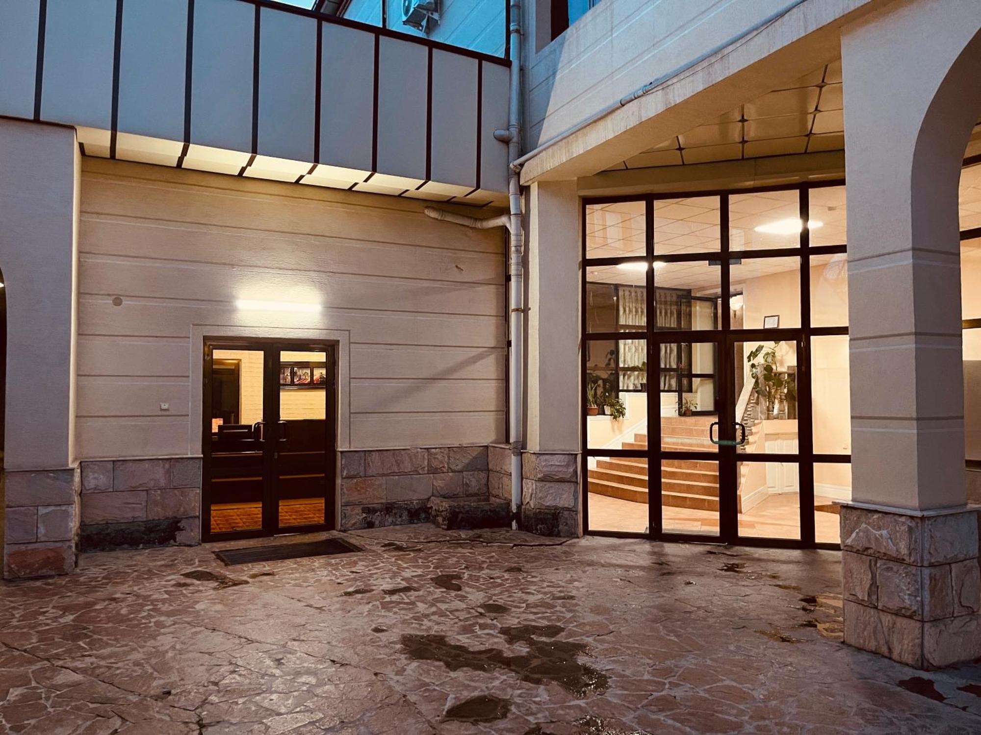 Green Hotel Tashkent Exterior photo
