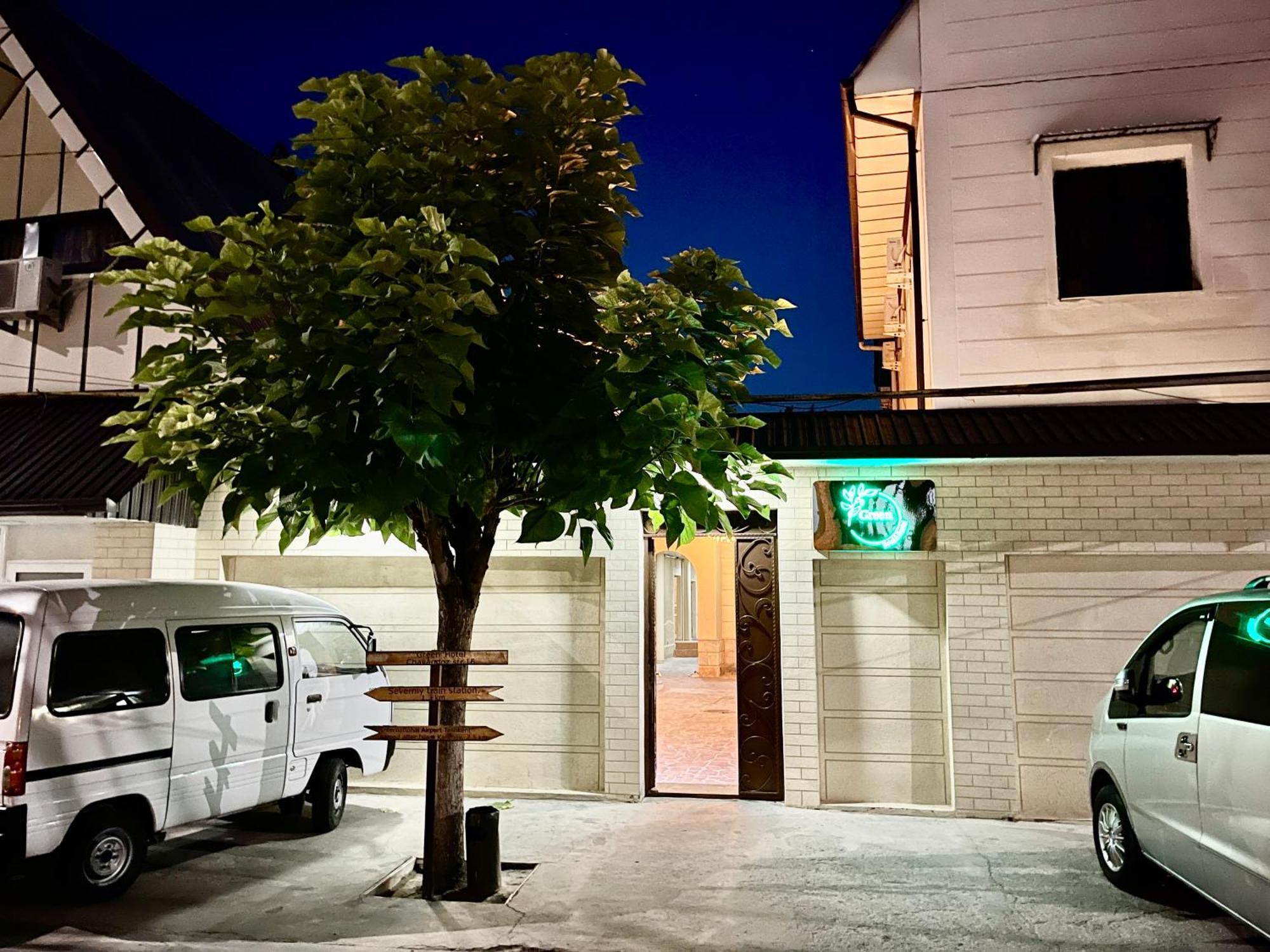 Green Hotel Tashkent Exterior photo